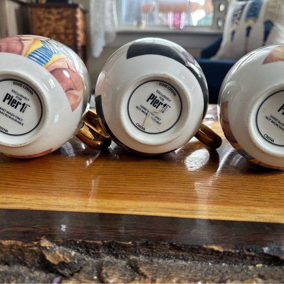 Pier 1: 3 “book club” Gold-Handled zebra & wise owl Print, large Mugs - Picture 4 of 6